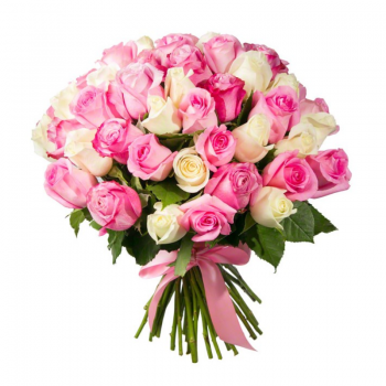 Букет из 51 белой и розовой розы Кения